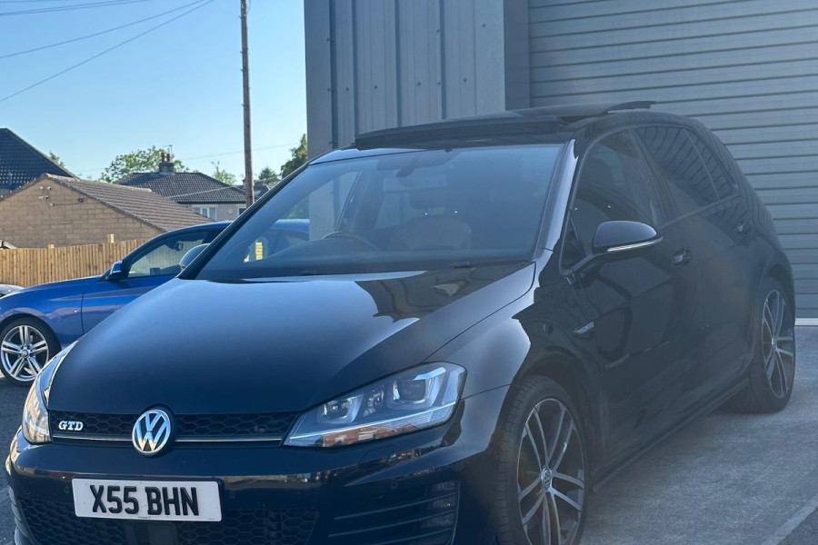 Volkswagen Golf 